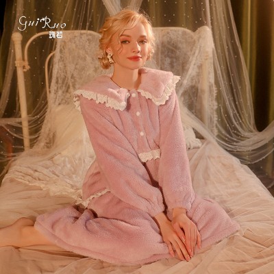 Guiruo Brand Flannel Doll Neck, Lace Splice, Pleated, Can be Outworn Nightwear, Women's Home Suit Set W2944